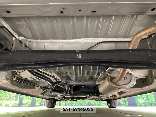 Honda N BOX 2024-05 7618443-18