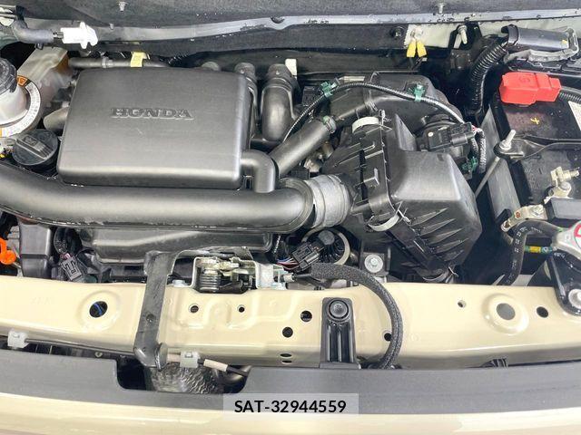 Honda N BOX 2023-09 7618410-17