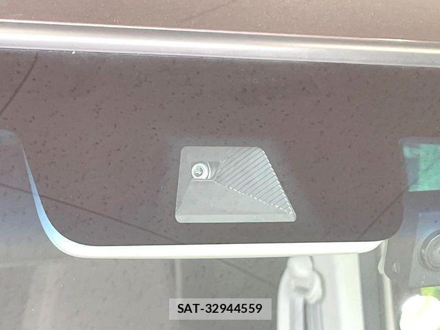 Honda N BOX 2023-09 7618410-3