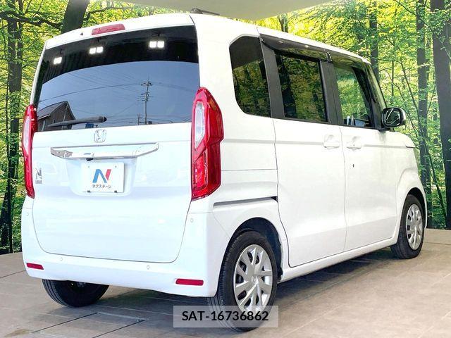 Honda N BOX 2023-04 7618464-17