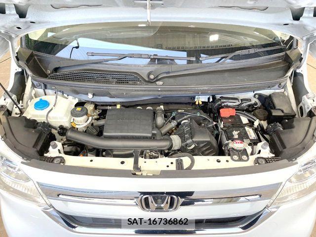Honda N BOX 2023-04 7618464-18