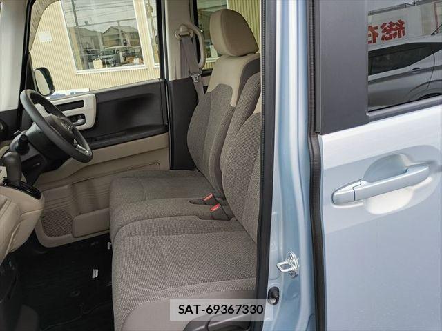 Honda N BOX 2019-03 7618502-10
