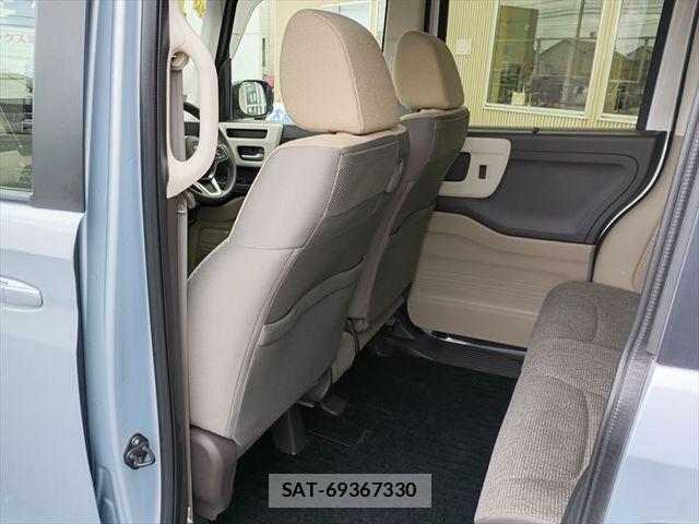 Honda N BOX 2019-03 7618502-11