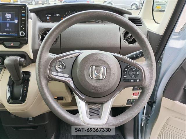 Honda N BOX 2019-03 7618502-1