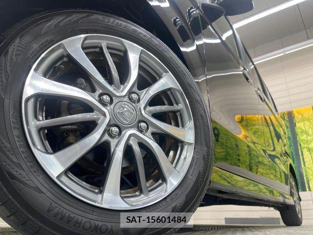Honda N BOX 2021-05 7618434-12