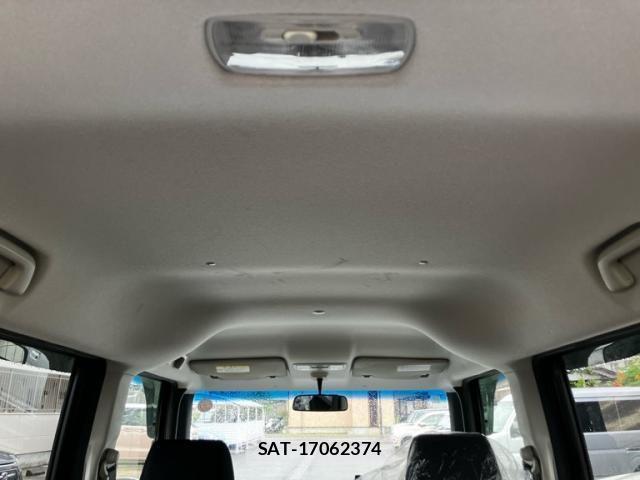 Honda N BOX 2013-12 7618545-12