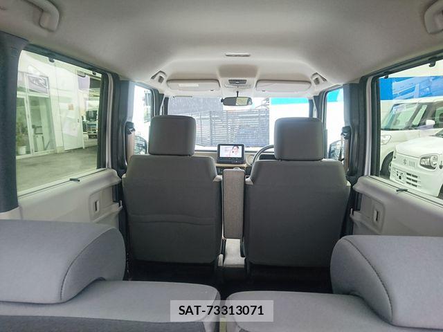 Honda N BOX 2024-01 7618425-10