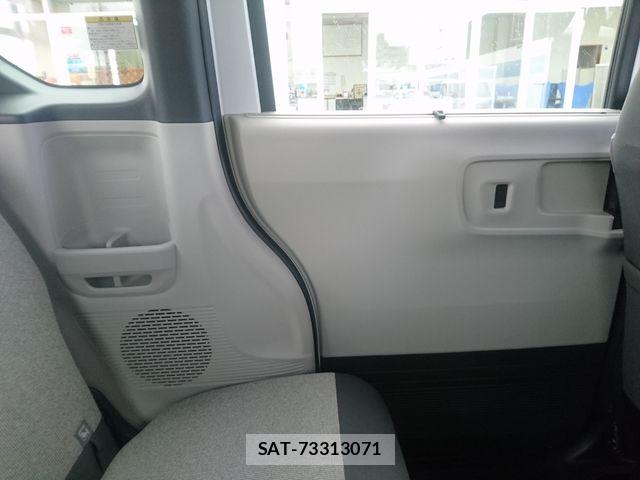 Honda N BOX 2024-01 7618425-13