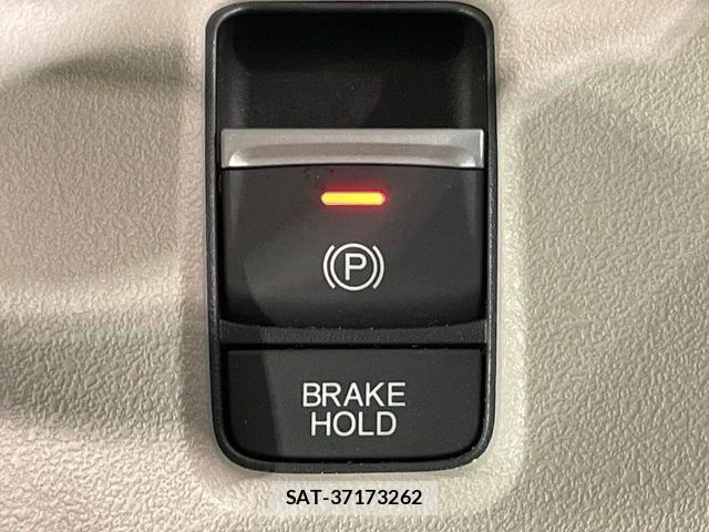 Honda N BOX 2025-10 7618415-5