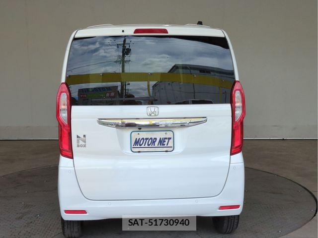 Honda N BOX 2022-09 7618487-18