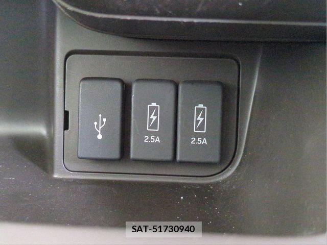 Honda N BOX 2022-09 7618487-28