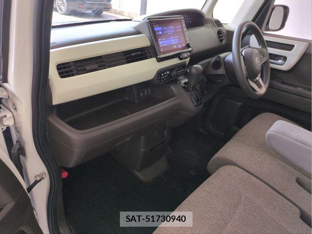 Honda N BOX 2022-09 7618487-2