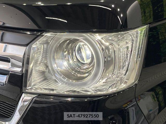 Honda N BOX 2022-03 7618474-12