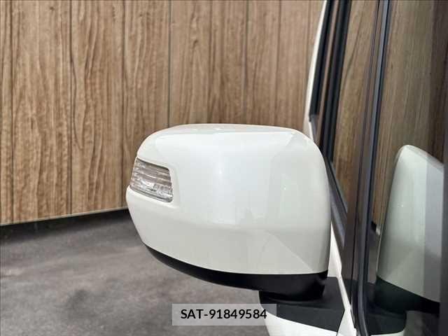 Honda N BOX 2017-08 7618492-24