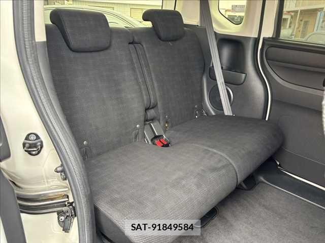 Honda N BOX 2017-08 7618492-8