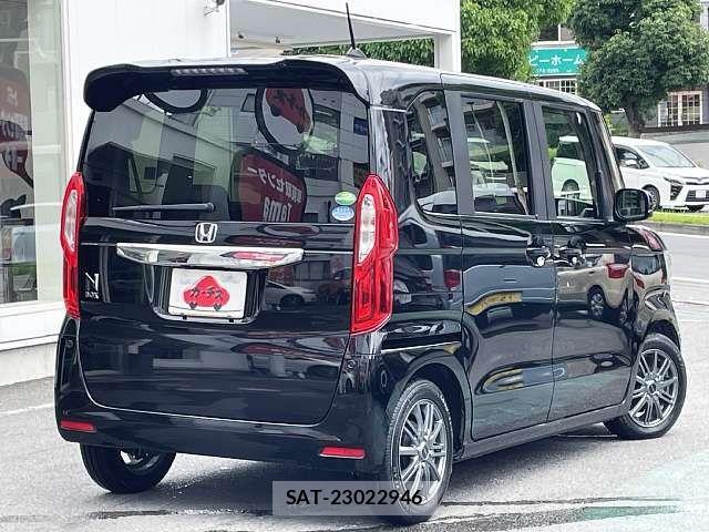 Honda N BOX 2019-09 7618480-2