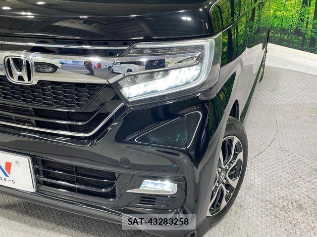 Honda N BOX 2019-05 7618466-12