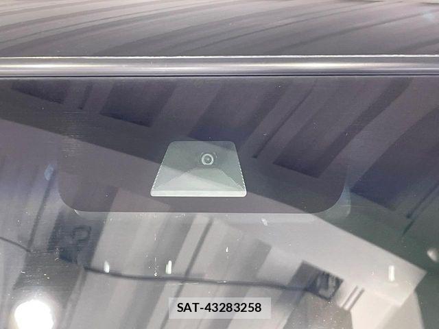Honda N BOX 2019-05 7618466-6