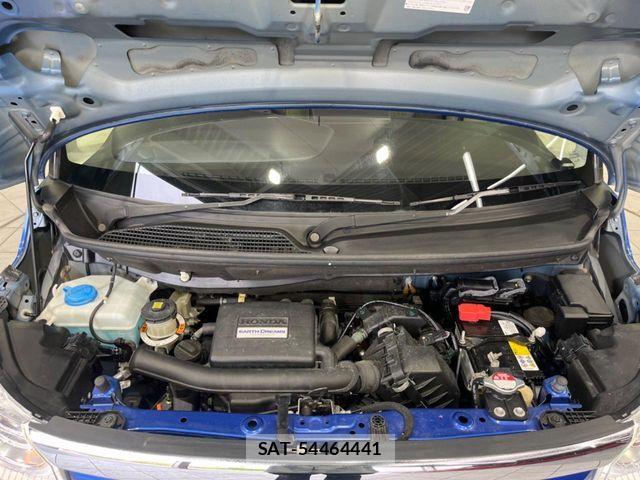 Honda N BOX 2018-02 7618499-17