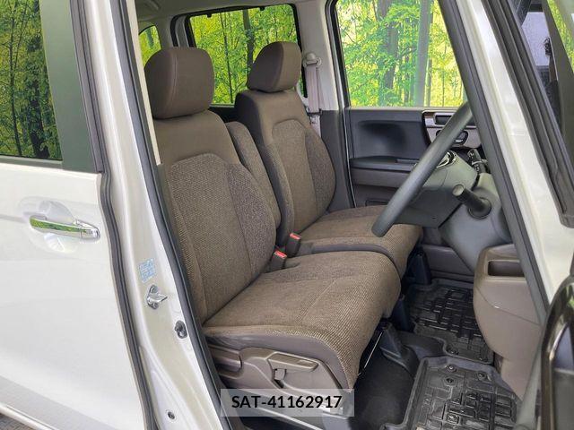 Honda N BOX 2021-07 7618452-8