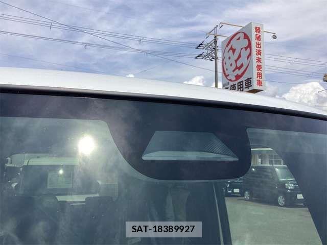 Honda N BOX 2026-05 7618419-17