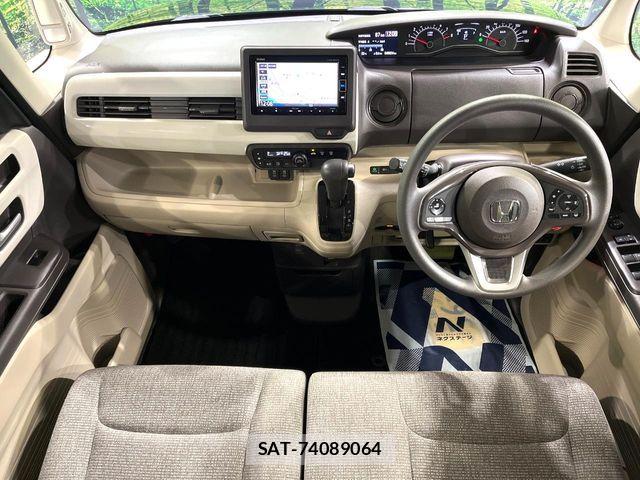 Honda N BOX 2018-02 7618478-1
