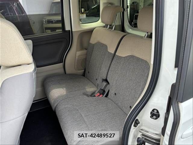 Honda N BOX 2019-05 7618461-13