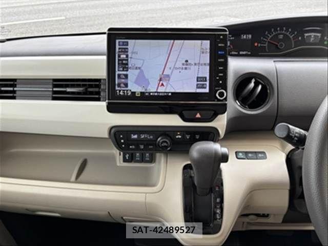 Honda N BOX 2019-05 7618461-23