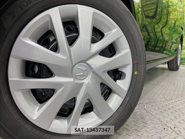 Honda N BOX 2026-06 7618428-12