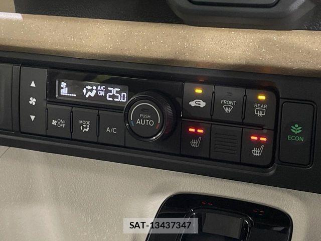 Honda N BOX 2026-06 7618428-5