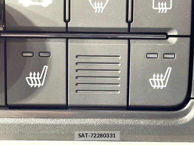 Honda N BOX 2024-10 7618423-6