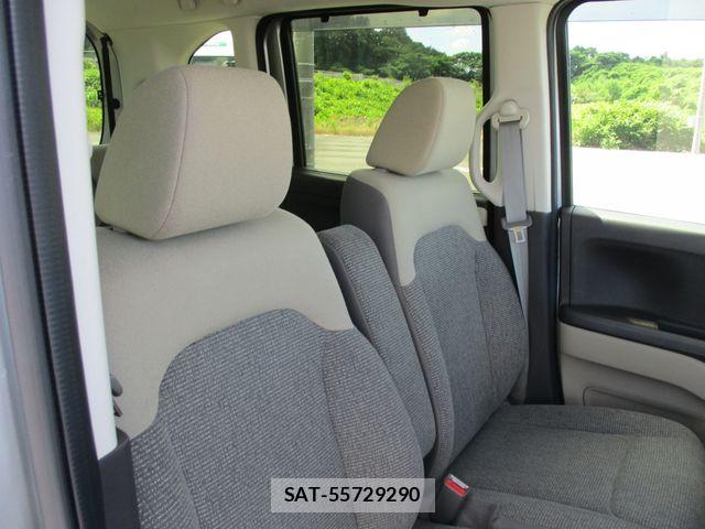 Honda N BOX 2019-06 7618501-14
