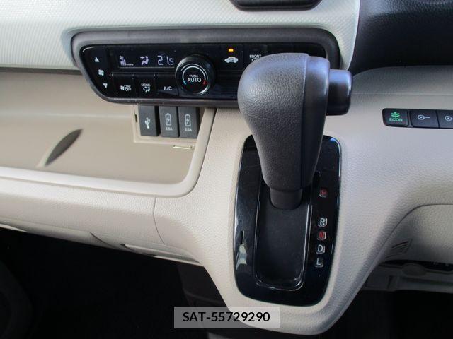 Honda N BOX 2019-06 7618501-23