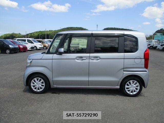 Honda N BOX 2019-06 7618501-5