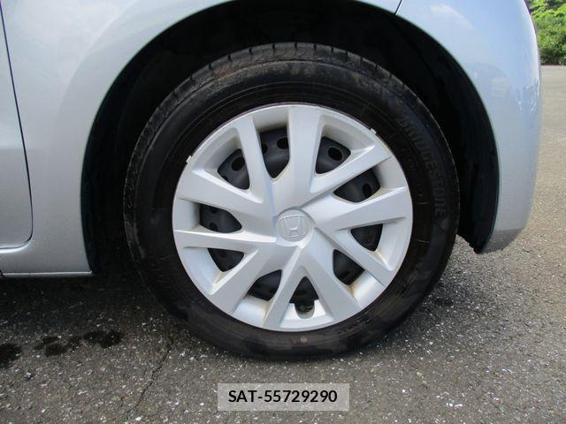 Honda N BOX 2019-06 7618501-6
