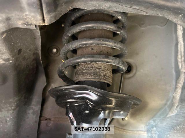 Honda N BOX 2023-05 7618470-19