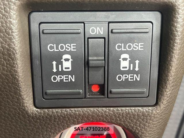 Honda N BOX 2023-05 7618470-5