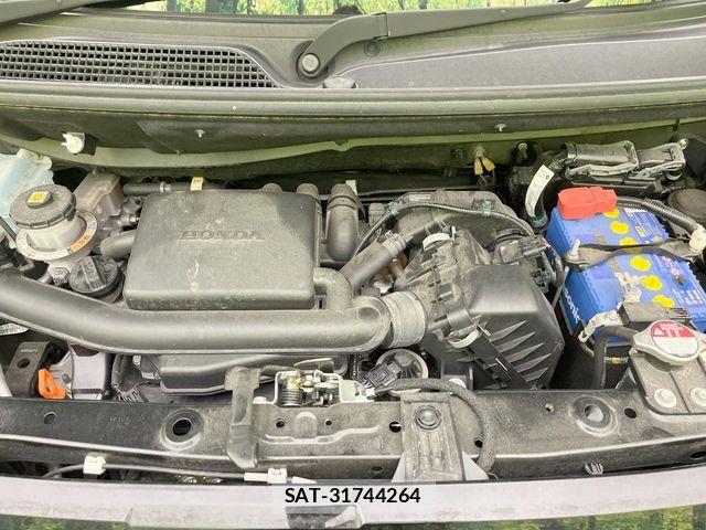 Honda N BOX 2023-10 7618413-17