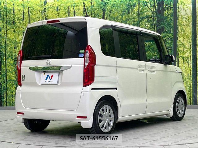 Honda N BOX 2018-01 7618477-16