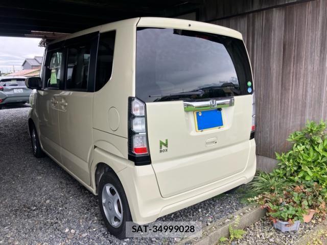 Honda N BOX 2013-02 7618525-3