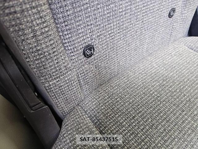 Honda N BOX 2018-01 7618472-23