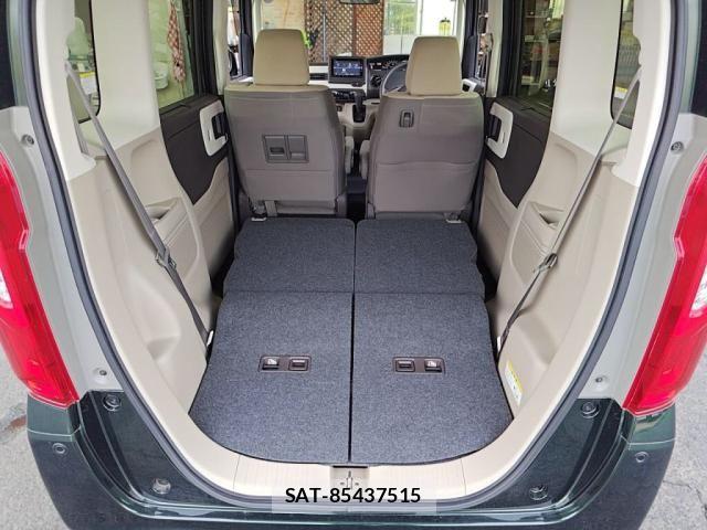 Honda N BOX 2018-01 7618472-26