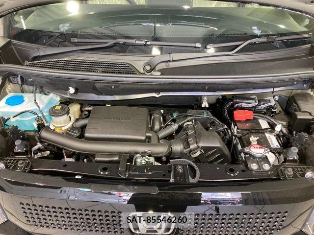 Honda N BOX 2026-05 7618426-17
