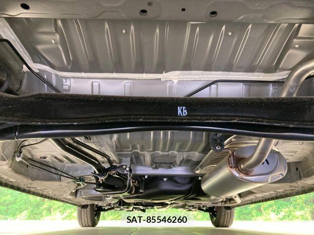 Honda N BOX 2026-05 7618426-18