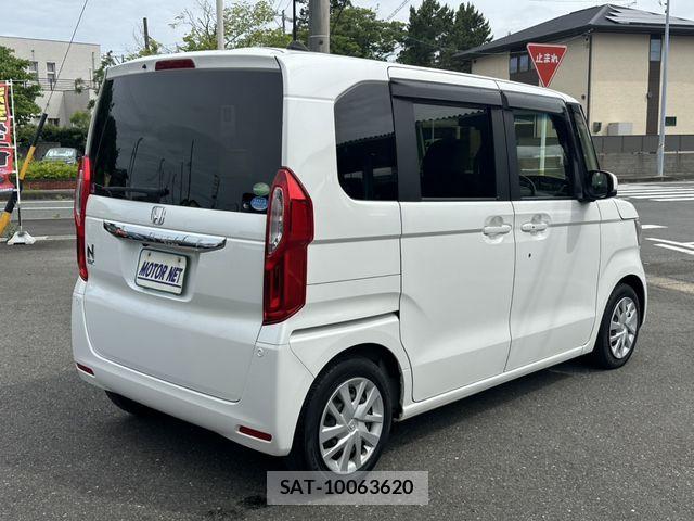 Honda N BOX 2020-05 7618494-1