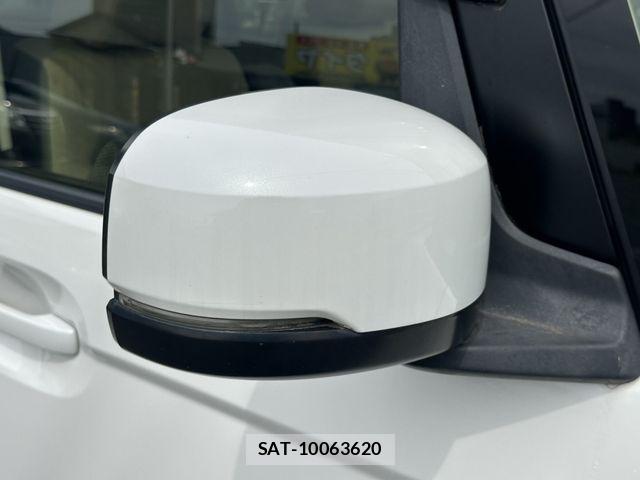 Honda N BOX 2020-05 7618494-22