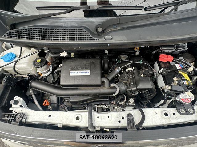 Honda N BOX 2020-05 7618494-24