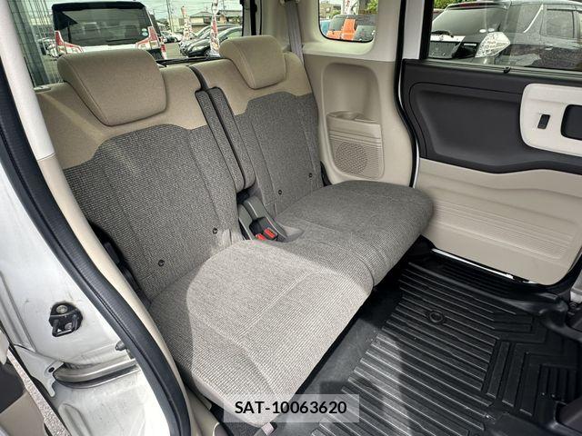 Honda N BOX 2020-05 7618494-27