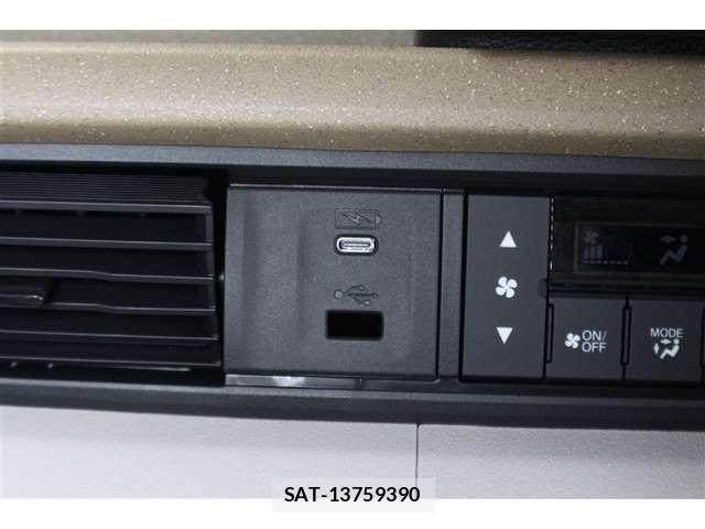 Honda N BOX 2025-12 7618414-25