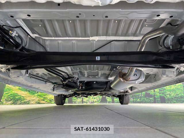 Honda N BOX 2026-06 7618424-18